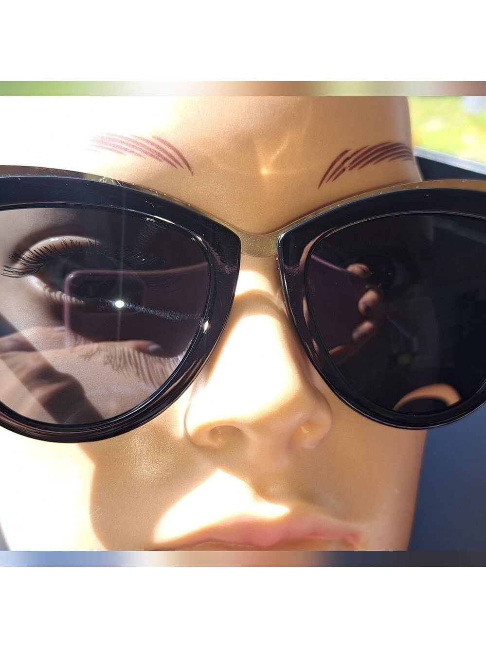 Prive Revaux The Juliette Cat Eye Sunglasses. Black Frames Gold tone Accent. - Picture 12 of 16